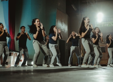 Mennesker der danser. Kilde: Unsplash, Rainier Ridao