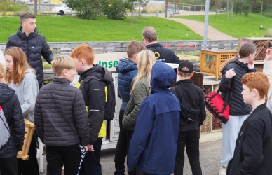 Børn besøger Naturvidenskabsfestival i Skive
