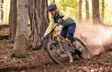 Mand kører på MTB, kilde fra: Axel Brunst