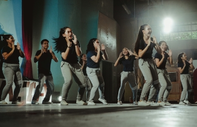 Mennesker der danser. Kilde: Unsplash, Rainier Ridao